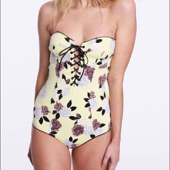 Seafolly Lola rose one piece swimsuit size 6 - Picture 4 of 8